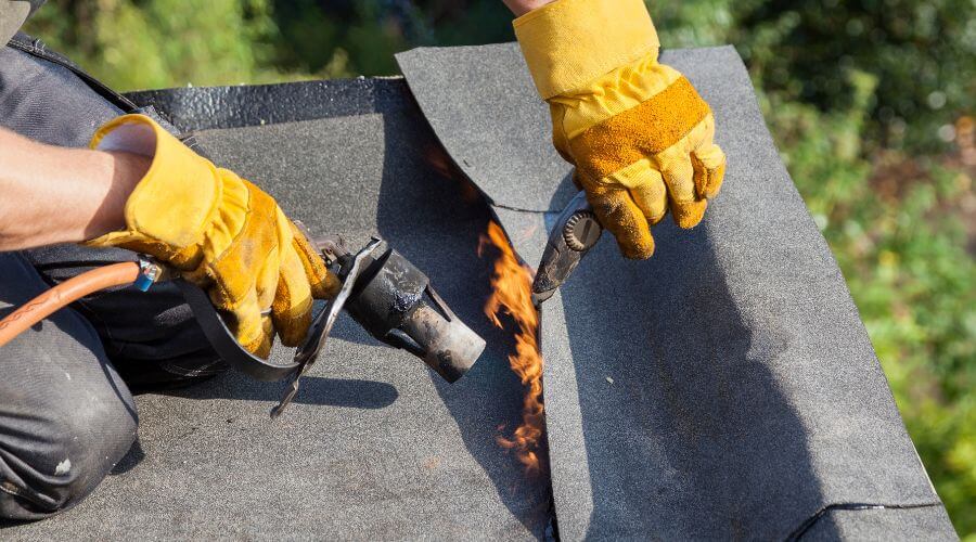 Expert Emergency Roof Repairs services in Edgerton, WY